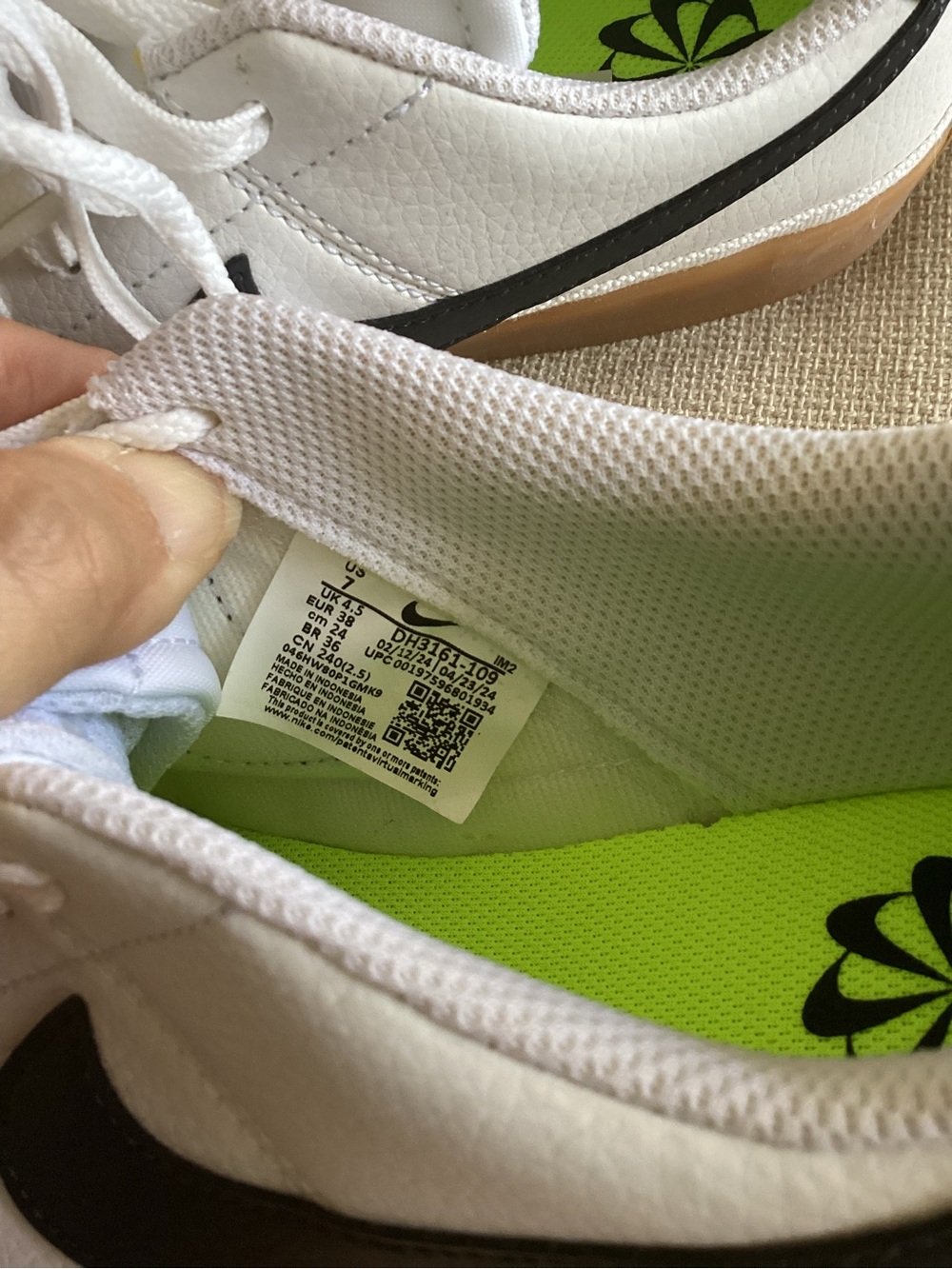Nike Women's White Sneakers with Black Swoosh and Gum Sole - Picture 7 of 7